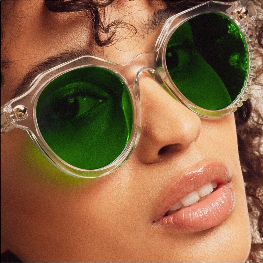 New! Futuremood ‘Aurabliss 100’ Clear Frame Sunglasses with Green Lenses